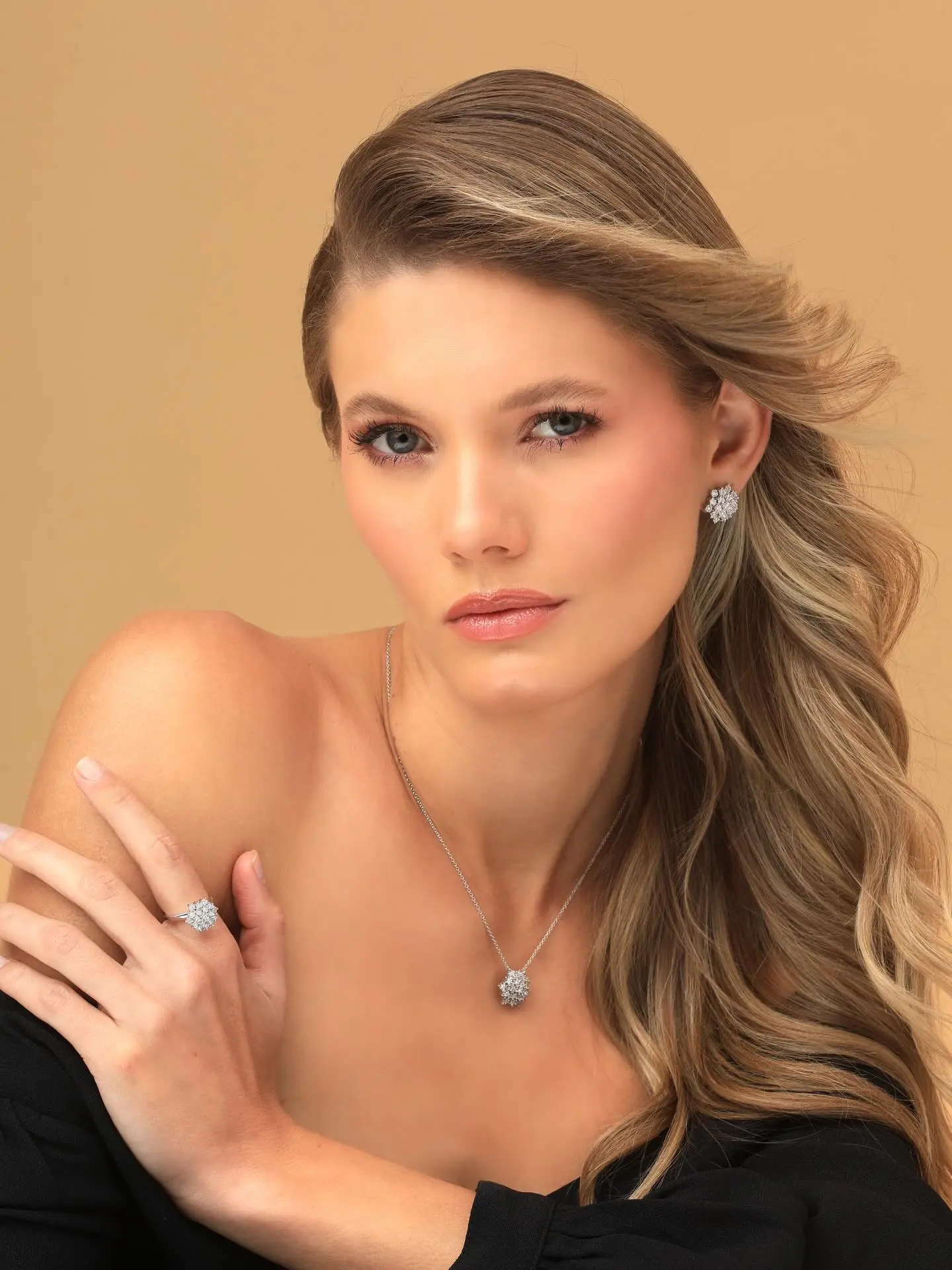 Eternize Momentos Preciosos: Descubra a Coleção Eternity da Brumani na Guzzatti