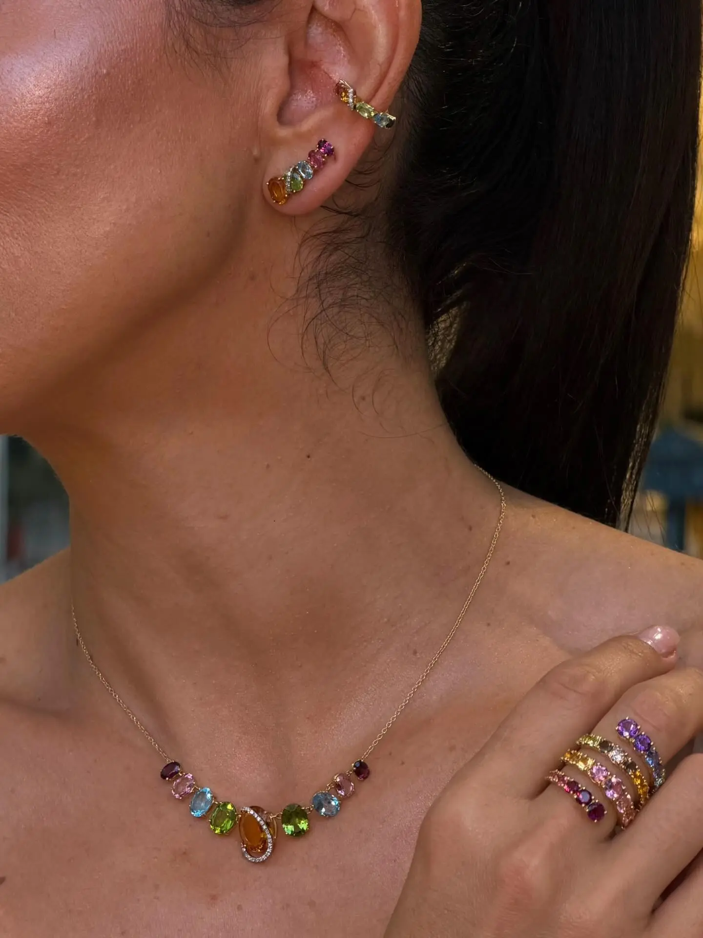 Looping Colors: A Coleção Brumani que Celebra Cores Vibrantes e Joias Exclusivas