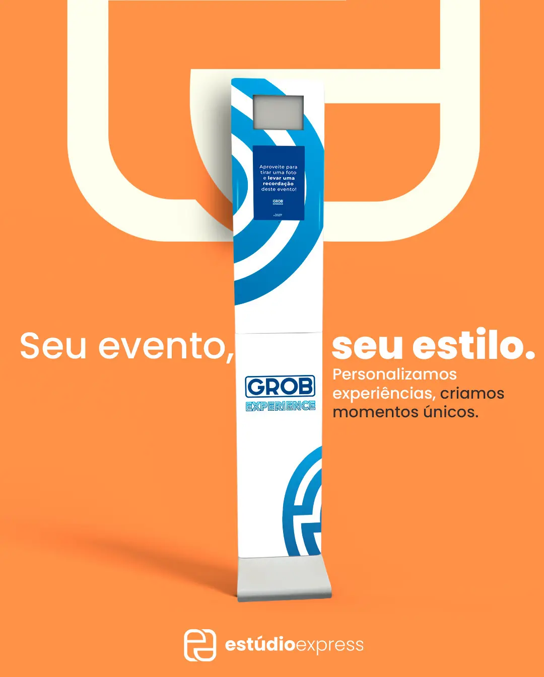 Totem Interativo para Eventos Corporativos: Destaque sua Marca com a Estúdio Express