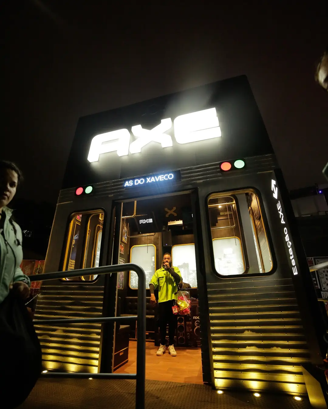Axe e ThinkPrintBrasil Levam Batalha de Rimas com Cheiro de Chocolate ao Lolla 2024! - Image