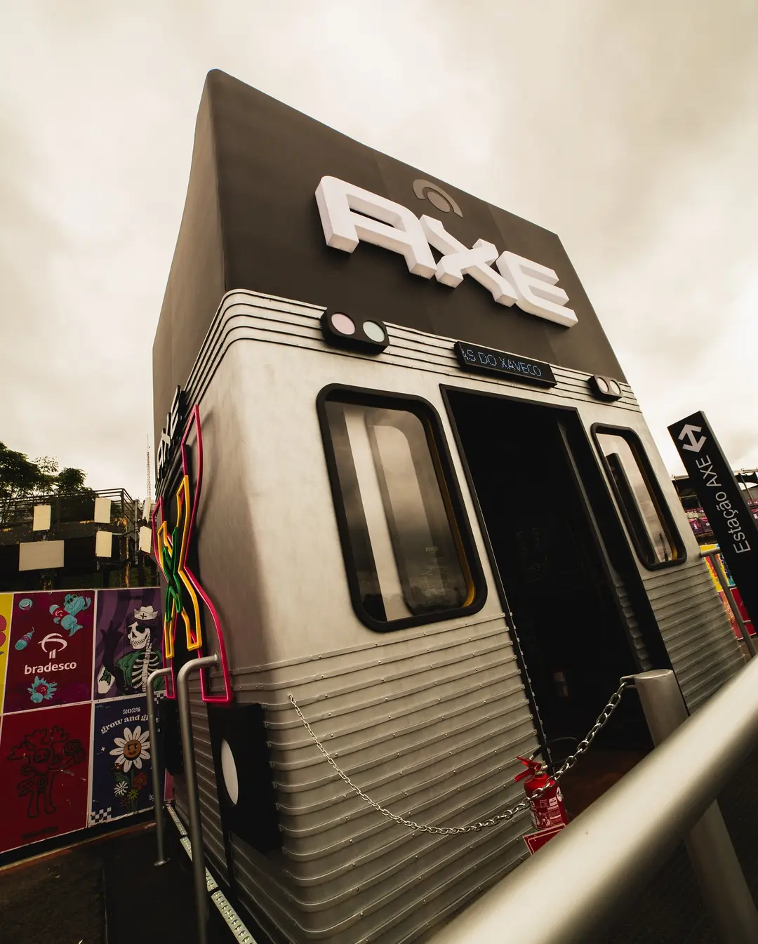 Axe e ThinkPrintBrasil Levam Batalha de Rimas com Cheiro de Chocolate ao Lolla 2024! - Image